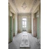 Abandoned manor house corridor - 建物 - 