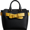 BURBERRY The Small Leather Belt Bag - Carteras - 