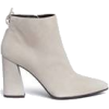 Boots,Fashionweek,Fall2017 - Stiefel - $740.00  ~ 635.58€