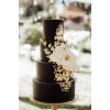 CHOCOLATE WEDDING CAKE WITH FLOWER - Suknia ślubna - 