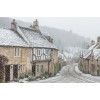 Castle combe Wiltshire UK in snow - Edificios - 
