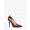 Claire Embossed-Leather Pump - Классическая обувь - $135.00  ~ 115.95€