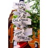 Italian sign - Buildings - 