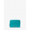 Jet Set Saffiano Leather Wallet - Billeteras - $58.00  ~ 49.82€