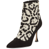 Manolo Blahnik Calf Hair Booties - Botas - 