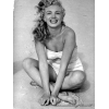 Marilyn Monroe beach photo - Uncategorized - 