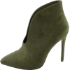 Olive Pointed Toe Ankle Bootie - Buty wysokie - 
