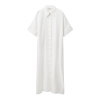 RELAXED LINEN SHIRT DRESS - Kleider - $125.00  ~ 107.36€