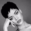 Rihanna in Black and White 2 - Anderes - 