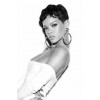 Rihanna in White - Anderes - 