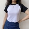 Short sleeve round neck t-shirt stitching raglan - 半袖シャツ・ブラウス - $25.99  ~ ¥2,925