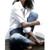 jeans whitee shirt woman photo - Uncategorized - 