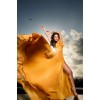 lady in yellow - 时装秀 - 