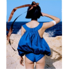 djevojčica na plaži - People - 