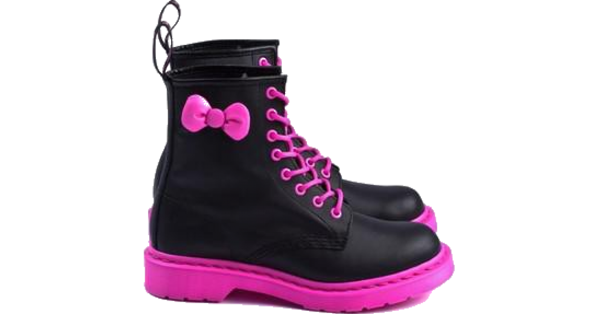 Bot mommy. Ботинки Хэллоу Китти. Dr Martens hello Kitty. Обувь Хелло Китти 2010. Хэллоу Китти ботинки розовые.