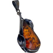 1970s Latvian amber pendant charm - Other jewelry - 