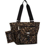 Baggallini Town Tote- Solid Nylon Crinkle - Borse - $45.74  ~ 39.29€