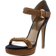 GUESS by Marciano Women's Kusa2 Platform Sandal - Platformy - $208.00  ~ 178.65€