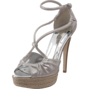 Guess Women's Camden Ankle-Strap Sandal - Туфли на платформе - $84.99  ~ 73.00€