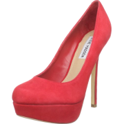 Steve Madden Women's Bevv Platform Pump - Platformy - $64.70  ~ 55.57€