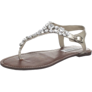 Steve Madden Women's Grooom Thong Sandal - Flip-flops - $54.97  ~ 47.21€