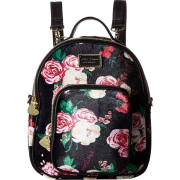 Betsey Johnson Mini Convertible Backpack - Bolsas pequenas - 