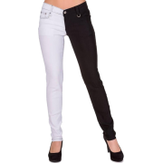 Black And White Jeans - Persone - 