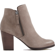 Boots - Botas - $99.98  ~ 85.87€