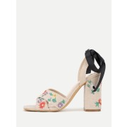 Flower Embroidery Contrast Bow Design Heeled Sandals - Sandals - $21.00 