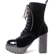 Heavy Tread Heeled Boots - Čizme - 175.00€ 