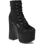 Killstar Hell-O velvet platform boots - 靴子 - £119.99  ~ ¥1,057.85