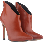 LEATHER PIXIE ANKLE BOOTS (5 COLORS) - Stiefel - $38.97  ~ 33.47€