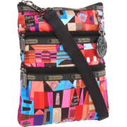 LeSportsac Kasey With Charm Cross Body Wonderous Journey - Torby - $48.00  ~ 41.23€