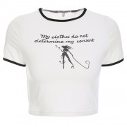 MY CLOTHES DOES NOT DETERMINE MY CONSENT - Majice - kratke - $15.99  ~ 13.73€