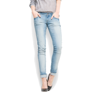 Mango Women's Skinny Ripped Jeans Light Denim - Traperice - $59.99  ~ 381,09kn