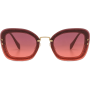 Miu Miu - Pink sunglasses - Óculos de sol - $531.00  ~ 456.07€