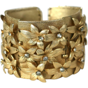Napier Gilt Flower Cuff Bracelet - Bransoletka - $475.00  ~ 407.97€