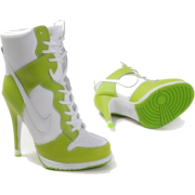 Nike Dunk Sb High Heels Green/ - Klasične cipele - 
