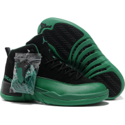 Retro Jordan 12 Dark Green and - Tenis - 