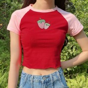 Retro pink T-shirt with contrast stitching strawberry print open-neck short-slee - Camicie (corte) - $19.99  ~ 17.17€