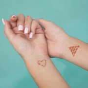 Sand Henna Tattoo Stencil - Cosméticos - $1.99  ~ 1.71€