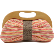 Scarleton Wood Framed Straw Clutch H3004 Pink - Carteras tipo sobre - $19.99  ~ 17.17€