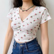 Small fresh V-neck camellia short-sleeved T-shirt female design sense niche holl - Shirts - $27.99 