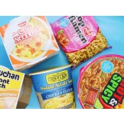 Snacks of chicken Ramen Noodles - 其他 - 