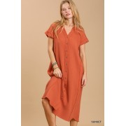 Split neck button down midi dress with no lining - Dresses - $62.70 