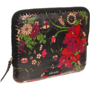 The SAK Artist Circle iPad Sleeve Laptop Bag Black Flower Power - バッグ - $29.00  ~ ¥3,264