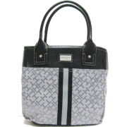 Tommy Hilfiger Small Tommy Tote in Grey / Black (TH HANDBAGS, PURSES, BAGS) - Borse - $76.00  ~ 65.28€