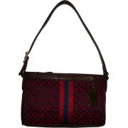 Women's Tommy Hilfiger Heritage Flag Tag Handbag (Burgundy/Navy Alpaca Trimmed With Brown) - Hand bag - $95.00 