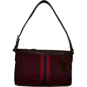 Women's Tommy Hilfiger Heritage Flag Tag Handbag (Burgundy/Navy Alpaca Trimmed With Brown) - Hand bag - $95.00 