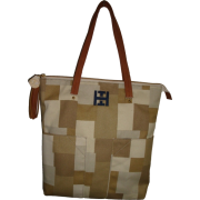 Women's Tommy Hilfiger NS Tote Handbag (Tan/Beige Timmed With Brown) - Hand bag - $129.00 